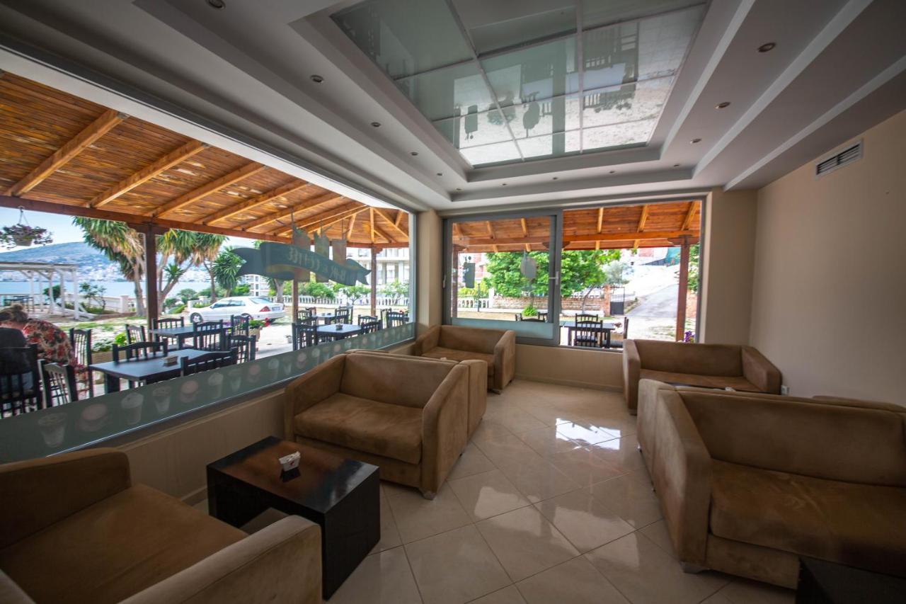 Hotel Keliani ซารานเดอ ภายนอก รูปภาพ