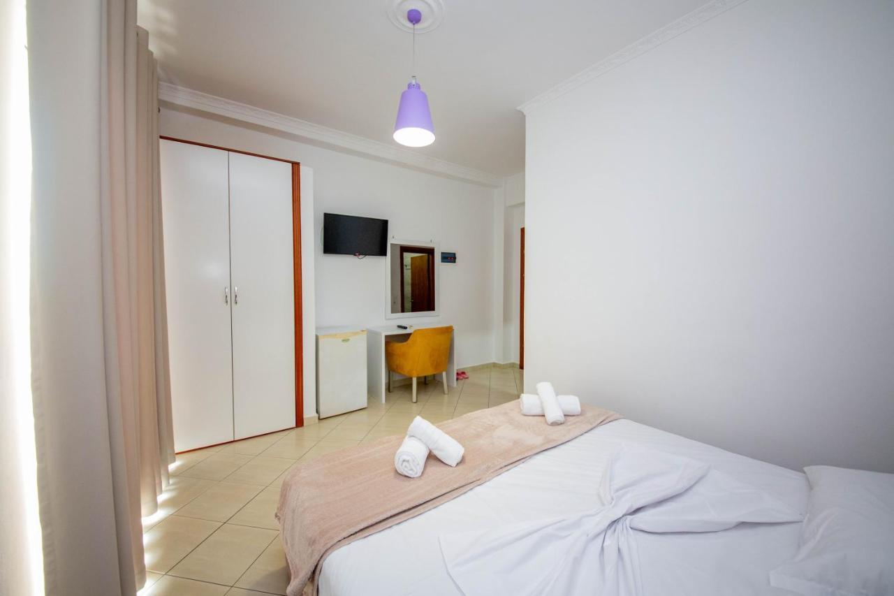 Hotel Keliani ซารานเดอ ภายนอก รูปภาพ
